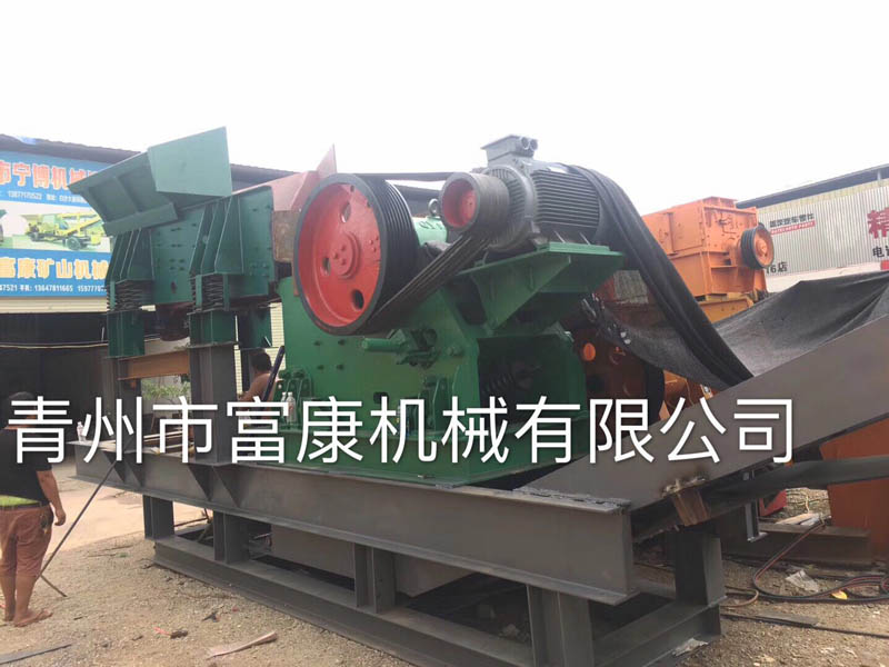 簡易移動(dòng)破碎站